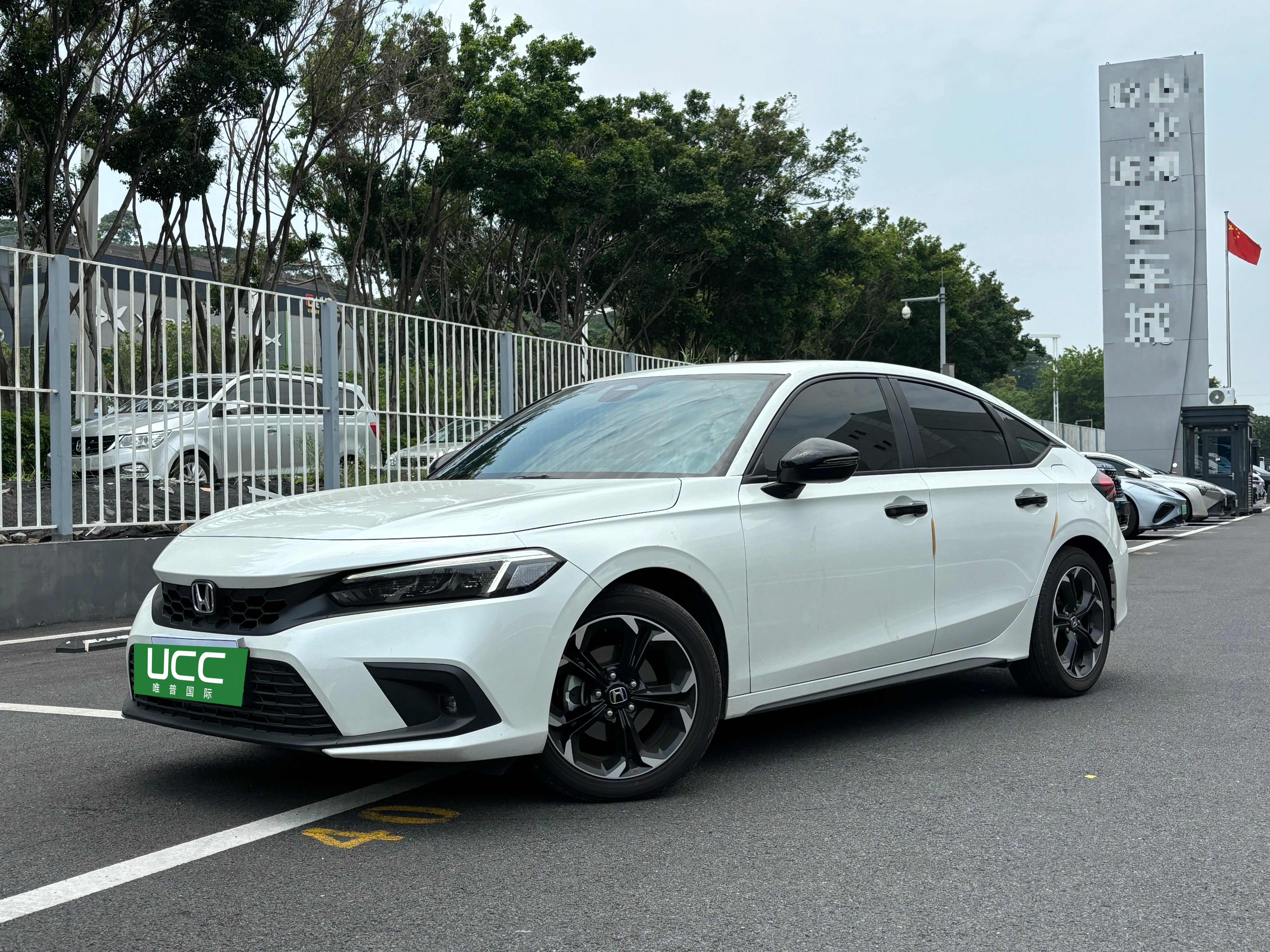 Honda CIVIC HATCHBACK 240TURBO CVT Extreme Sharp Edition