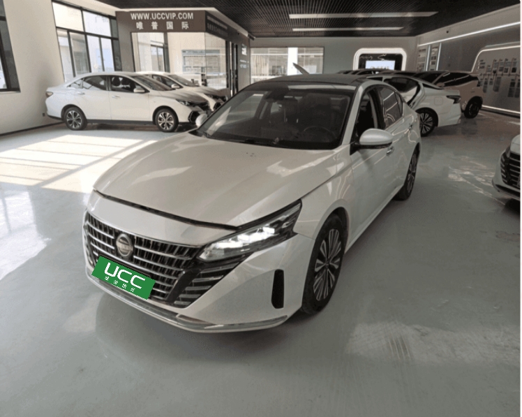 日产 天籁 2022款 2.0L XE 纯享版
