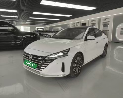 日产 天籁 2022款 2.0L XE 纯享版