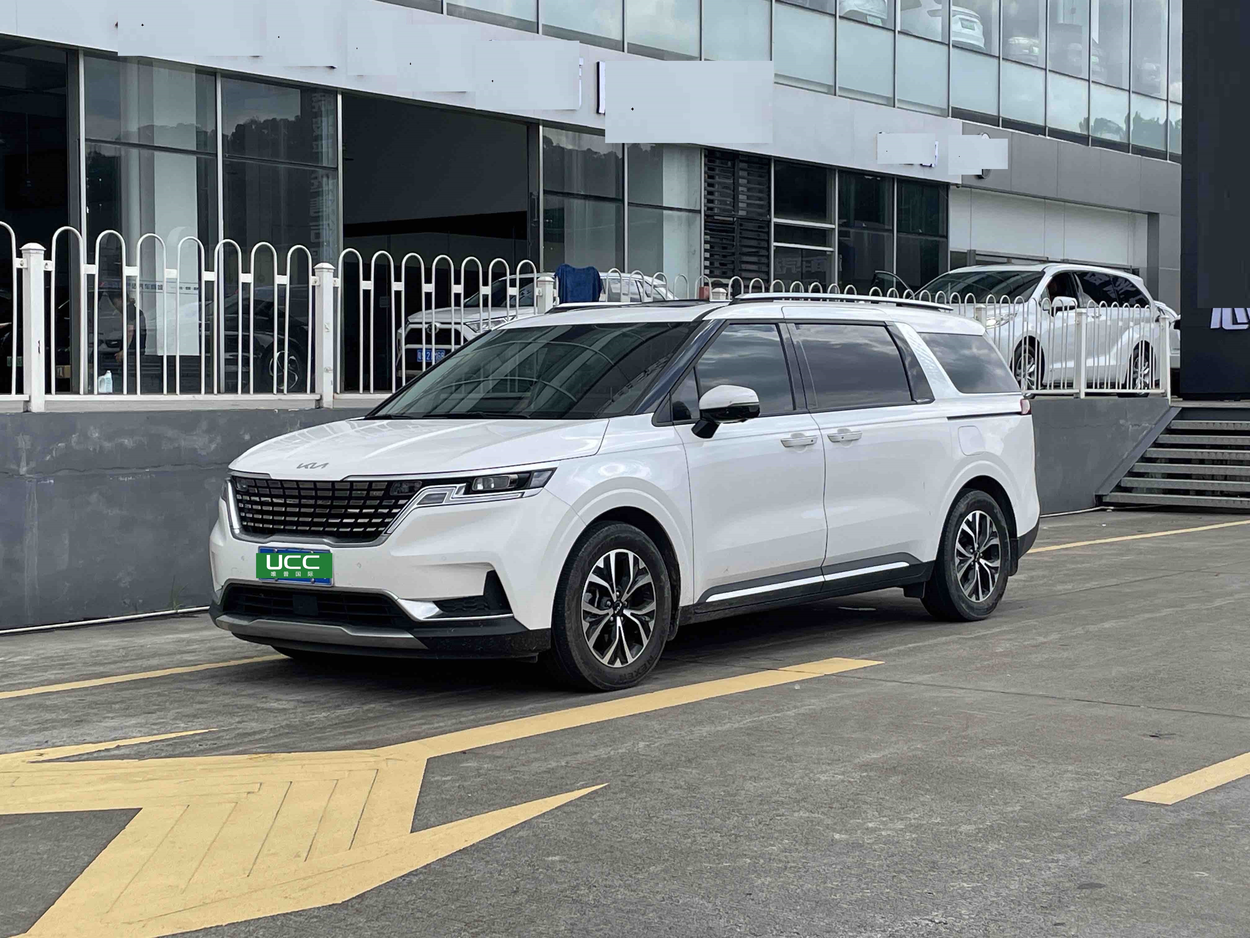 Kia 嘉华 2021款 2.0T 旗舰版