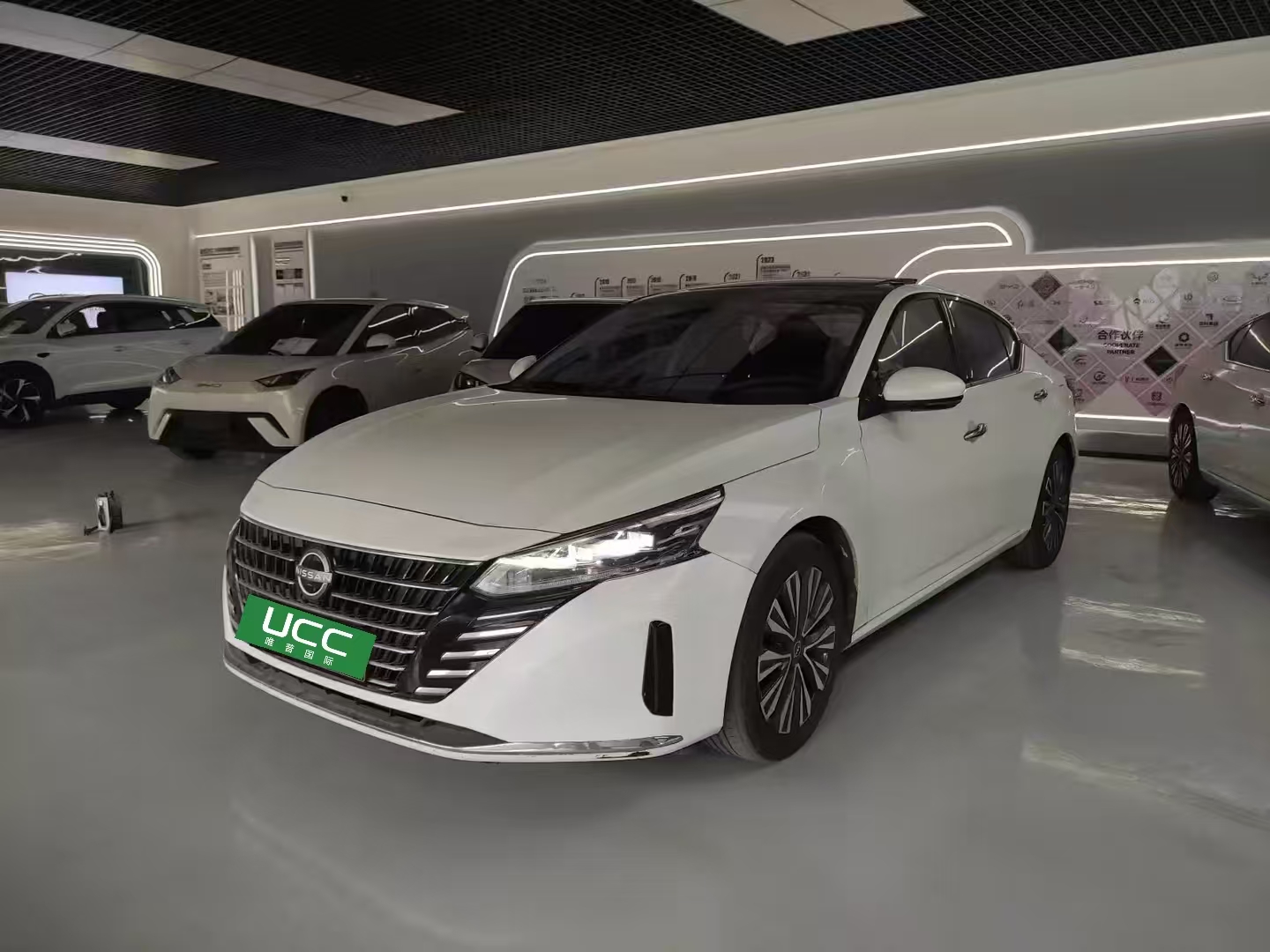 日产 天籁 2022款 2.0L XE 纯享版